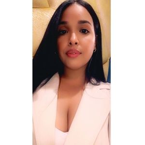 Meet your Posher, Juanny